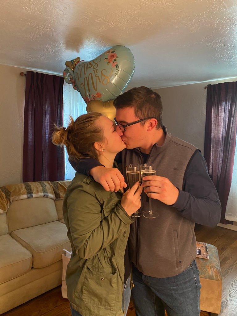 HenneJewelers's tweet photo. Congratulations to HENNE COUPLE Kristofer and 
We love these two so much and are so happy for them! Thank you for choosing us to be a part of your love story!💛

@kvuce24 @stephanie_ruthh

#hennejewelers #hennecouple #hennemoments #engagement #howheasked #diamondring #shesaidyes https://t.co/syhTn3Bnk8