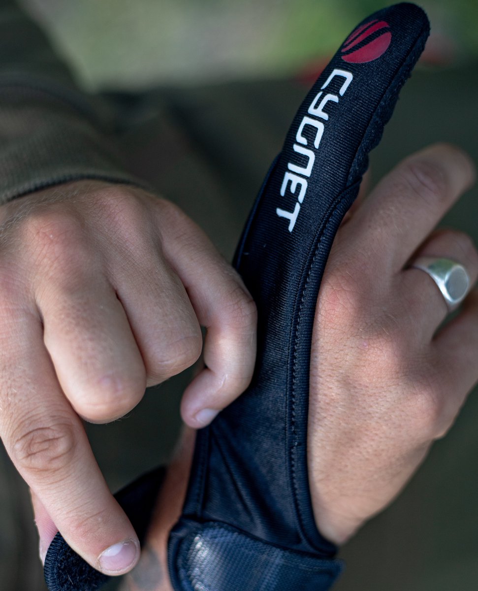 Glove up!
The weekend is here!

FT: Cygnet Finga Stall

l8r.it/tJnr

#CygnetTackle #CygnetIndication #Carp #Carping #Carper #Angler #CarpAngler #Angling #Fishing #CarpFishing #Carpe #CarpAngling #Karpfen #Karpervissen #ShowUsYourSwans #Carpy #BankLife #Fish