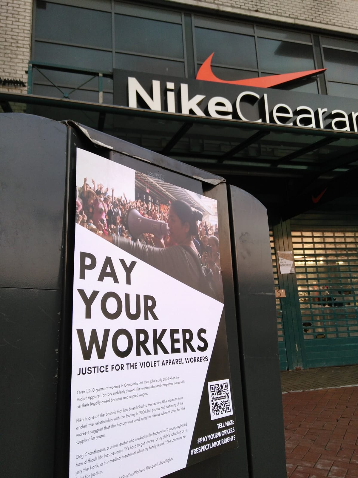 Nike store employees get paid how often hotsell