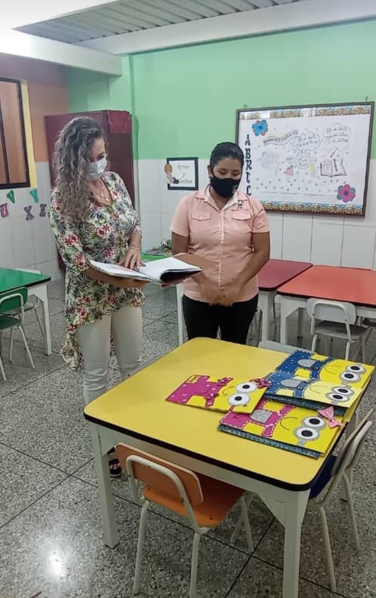 📷📸#EnFotos II Compartiendo experiencias con el equipo educativo del Colegio Beata María de San José.

¡Seguimos desplegados por los colegios Privados del estado #Táchira! 
#BarrioAdentro18Años
@MPPEDUCACION
<a href="/FreddyBernal/">Freddy Bernal</a>
@psuvaristobulo
<a href="/Juntosxtachira1/">Juntos por Táchira</a>