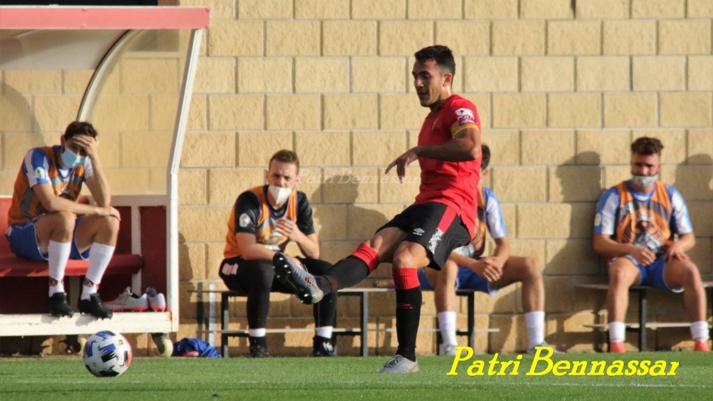 👺 Josep Gayà, central del <a href="/RCD_Mallorca/">RCD Mallorca</a>:

❝Entrenar con el primer equipo es una gran oportunidad para mí. Aunque sean cinco minutos, sería un sueño poder debutar. Siempre entreno al máximo para estar listo cuando me toque jugar❞

➤ tribunasol.es/futbol/rcd-mal…