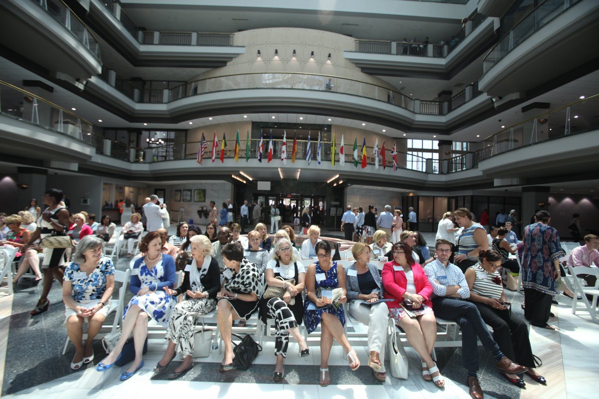 PDIPOA's tweet image. The #PDIPOA annual #protocolforum is a great place to #network! Members and attendees take a break during the 2016 protocol forum held in #Atlanta. We can’t wait to be together again in person. #education #protocolmatters #internationalprotocol