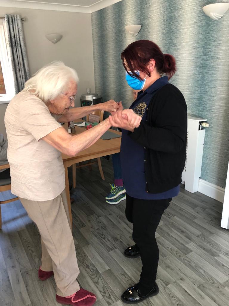 StocksHall's tweet photo. 🎂 Happy 99th Birthday Edna 🎂
From everyone at #StocksHall #Ormskirk, we would like to wish the happiest 99th birthday to the much loved Edna for yesterday 💖 She was up dancing with her friends and staff all day, including Home Manager Gel! https://t.co/G3552ZlKFS