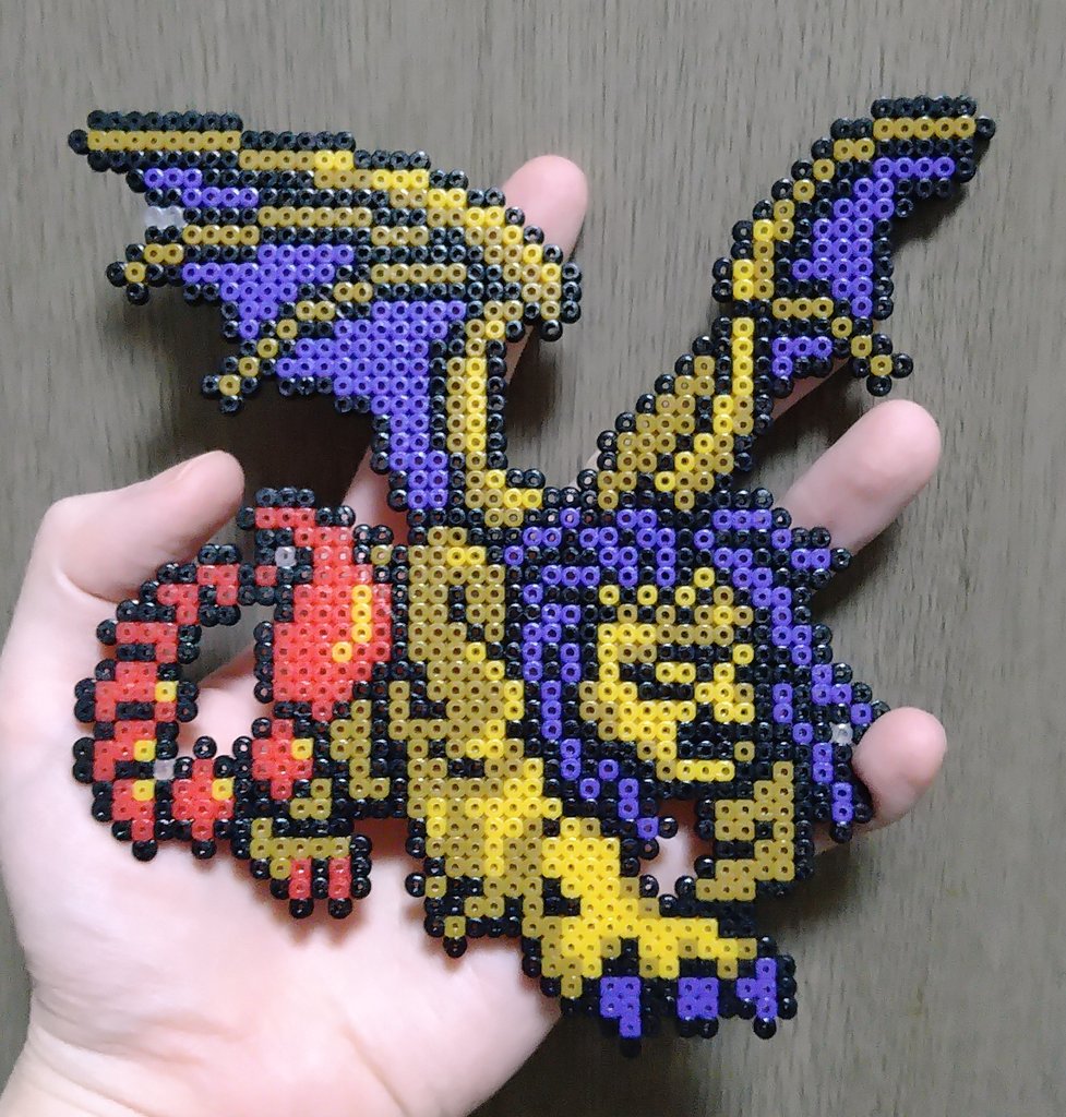 けい 服部慧 Ff3 モンスター図鑑no 56 マンティコラ サソリの尻尾が恐ろしい Ff3 アイロンビーズ