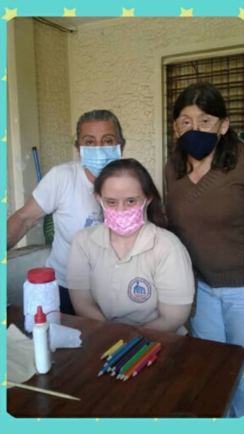 En Paz y con Amor <a href="/tallerlaboralsc/">TALLER LABORAL SC. * Ser Diferente es Algo Comun</a> continúa la formación Integral e Integradora d nuestros jóvenes con necesidades educativas especiales en el marco del plan #CadaFamiliaUnaEscuela  #SerDiferenteEsAlgoComun <a href="/especialmppe/">Dir. General de Educ. Especial</a> <a href="/charlychaves/">Charly Rojas Chaves</a> @ZonaEducTachira <a href="/EeTachira/">Especial Tachira</a> <a href="/Div_Ini_Pri_Esp/">Divi. de Niños y Niñas ZET</a>