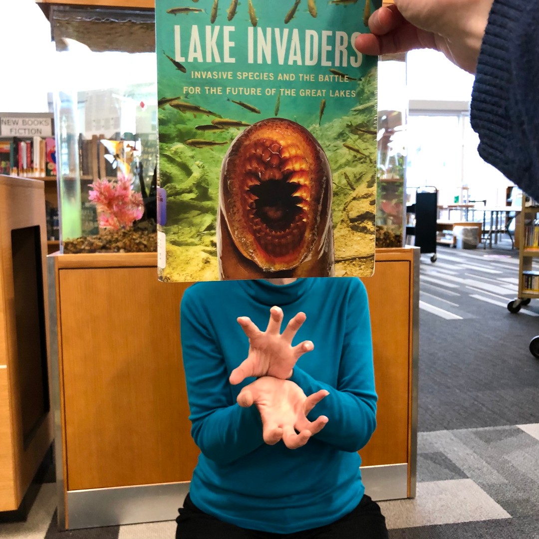 TheGPPL's tweet photo. Some reading is a deep dive.
#BookFaceFriday
#LakeInvaders
#WilliamRapai
#GreatLakesEcosystem https://t.co/E9bW4C85ws