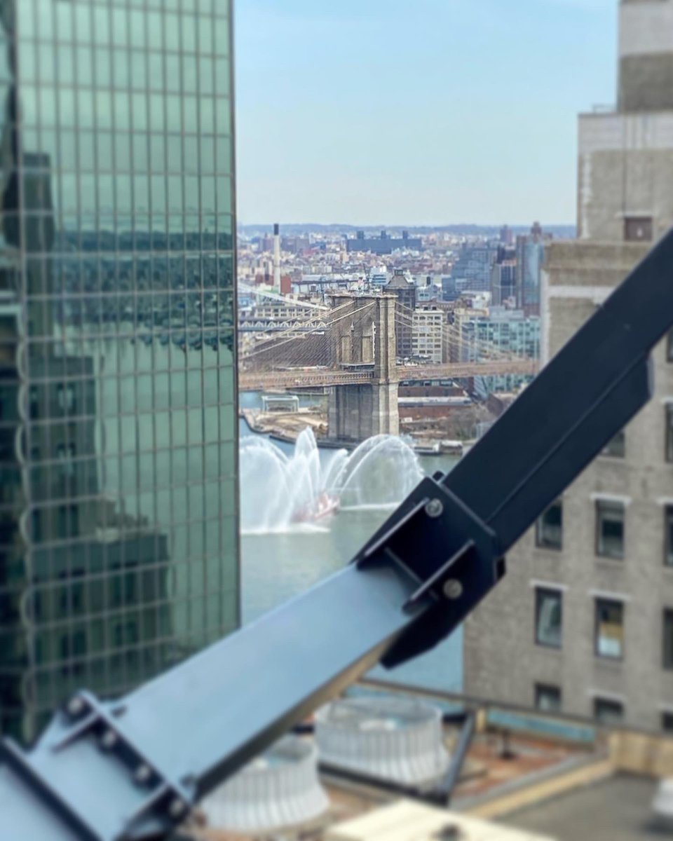 randpc's tweet image. Site views from Wall Street in downtown Manhattan where RAND is conducting hands-on inspections for 9th Cycle Facade Inspection Safety Program (FISP). 📸 by Project Architect and QEWI Brett Rieger, RA. #FISP #FacadeInspectionSafetyProgram #nycviews #BrooklynBridge #RANDatWork