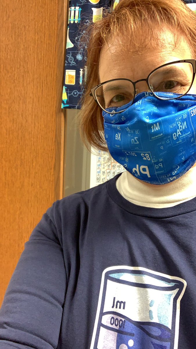 Seems like a good day to “Be a Liter” #nerdyshirtfriday <a href="/amodic1/">Amiee Larchar Modic</a> <a href="/AMcMahonEd/">AlLiS⌬N McMah⌬n</a>  #chemtwitter