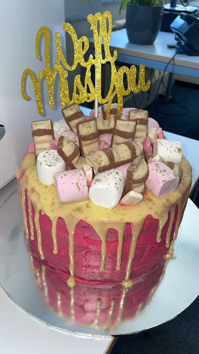 Well today we say goodbye to one of fantastic nurses Robyn from HQ97 street triage! She’s been a big part of the team for 4 years &amp; will surely be missed! Good luck in your new role in <a href="/Mersey_Care/">Mersey Care NHS FT 🏳️‍🌈</a> as team manager! I couldn’t let her leave without making her a cake could I 😊🤷🏻‍♀️