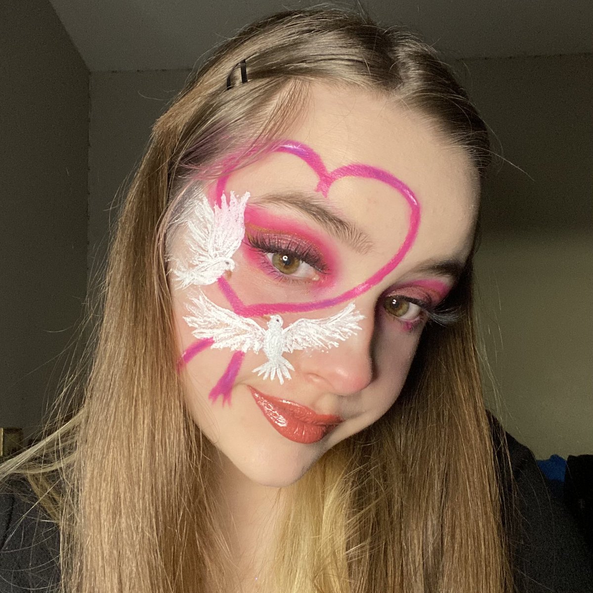 mxuvxise1's tweet photo. @beautybay Hello @beautybay β¨π·
#ByBEAUTYBAY #FOLLOWFRIDAY #FrenchPRSearch
#GenerationBEAUTYBAY
Ig: https://t.co/5ShRyRO0EY https://t.co/7bLKDQtDdh