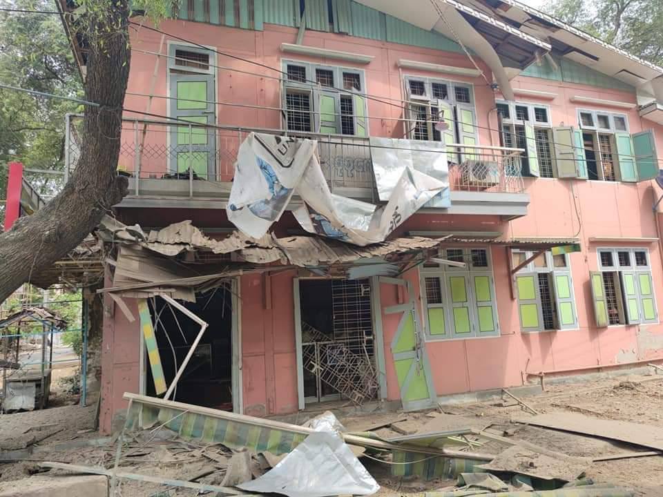 In Myingyan, around 1:30pm, a bomb was exploded in front of a store and reportedly no one got injured.
SILENT REVOLUTION 
#WhatsHappeningInMyanmar 
#Apr16SilentStrike 
#ReleaseTheDetainees