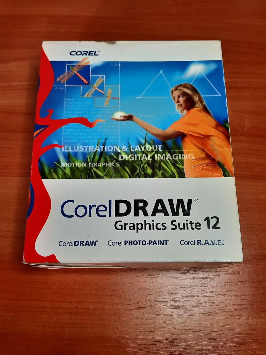 Programmatūras kolekcijai pievienojās CorelDRAW Graphics Suite 12 pilnā komplektācijā. Paskrējuši jau 13 gadi kopš tika izlaista šī Corel versija (2004).
Paldies <a href="/noverotajs/">noverotajs</a>