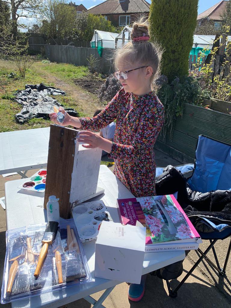 tcfcharity's tweet photo. So many ways for #GreenInfluencers to take their own #YouthSocialAction. Our young people are full of great ideas and love sharing them @urbangreenncl allotment as part @grn_influencers @ernestcooktrust 
#iwillFund #GreenMentor #haf2021 #postivechange https://t.co/IaiVe81rw0