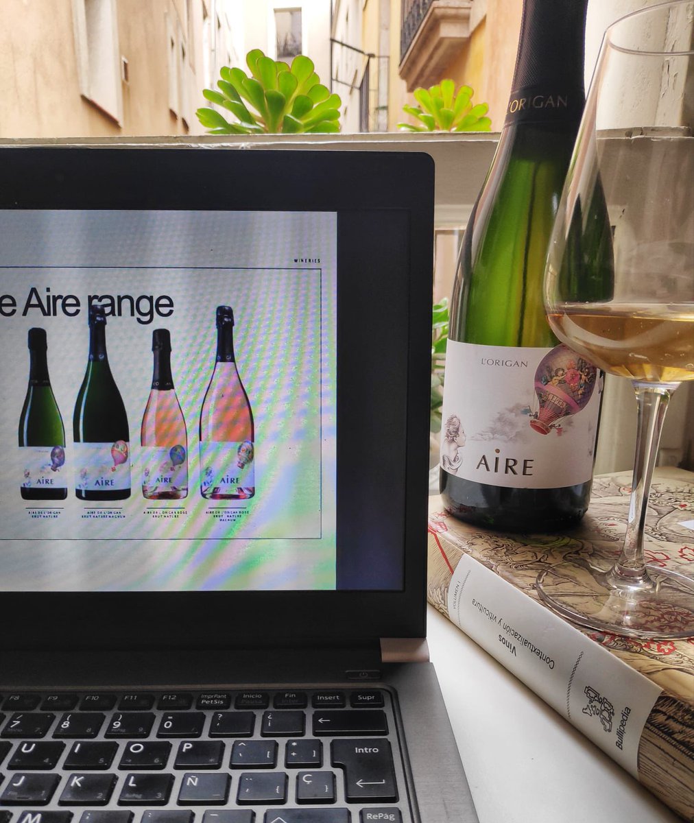 amparo_so's tweet photo. AIRE DE L’ORIGAN Brut Nature 2017. The expression of one vintage. 👌🥂. Happy weekend! 😉 https://t.co/EE5azfquUj