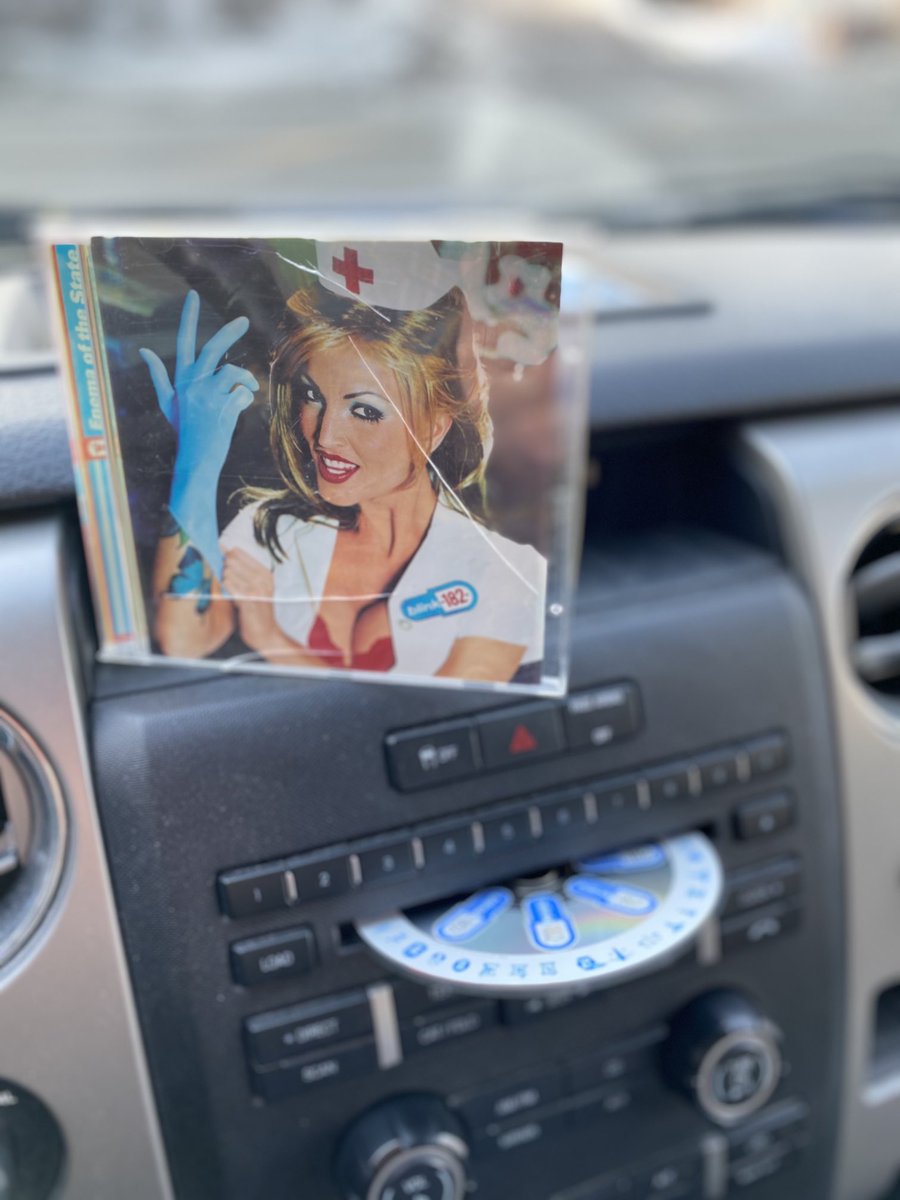 BlitzkreigYK's tweet photo. Get ready, @jeryes! Friday morning jams are loaded in the spinning machine.
@blink182
#notaphase #outforaspin #thismyjam https://t.co/JBVLJfdwjB