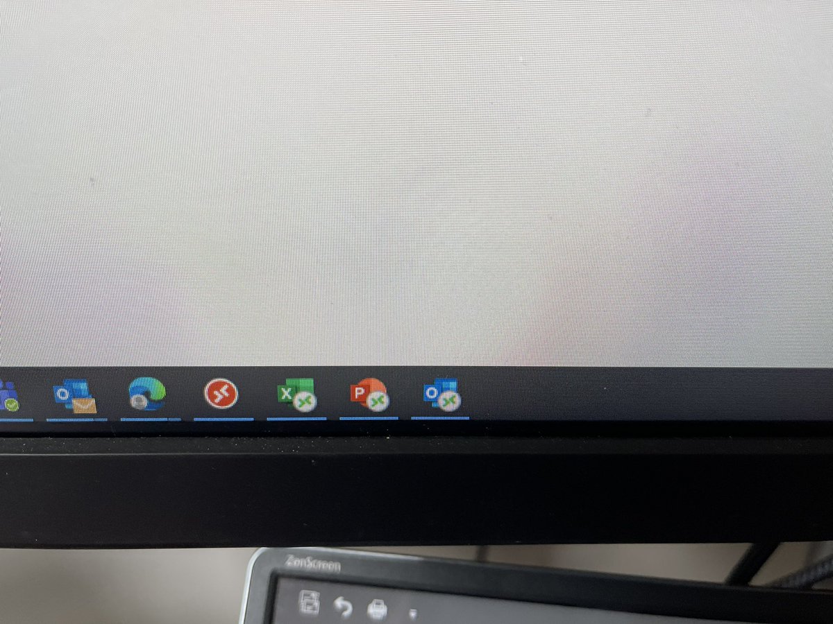 edbaker1965's tweet photo. What better to do with a rare day off than another @MicrosoftLearn #BetaExam this time it’s AZ140 the #WVD one #PreppingHard #NeverStopLearning #NotinMyComfortZone https://t.co/Al9TIUEaiF