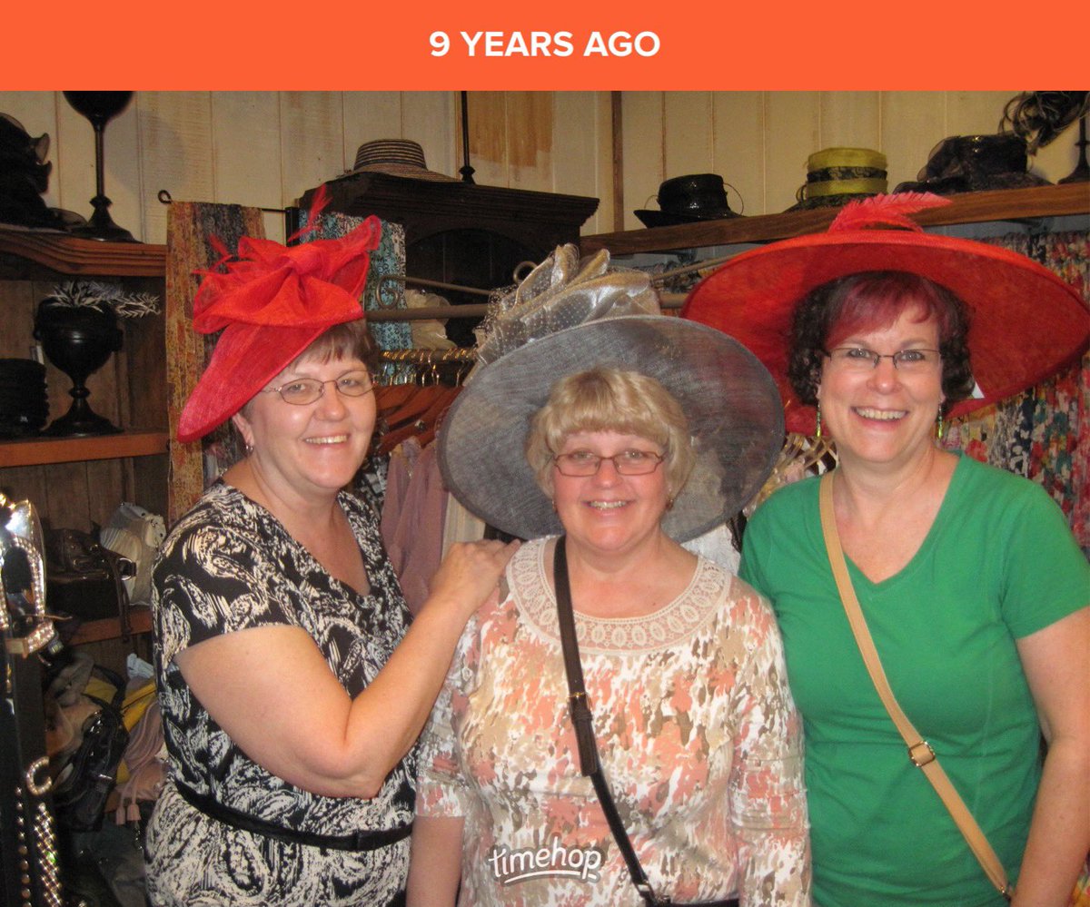 sea_thought's tweet photo. This goes down in my “Favorite Memories” file! Pigeon Forge didn’t know what hit it when these #pendletoncounty teachers came to town! #hatsforthewin #teacherstakeonPigeonForge #friendsfortheages #favoritememoryfile https://t.co/l8b4wtpXtB