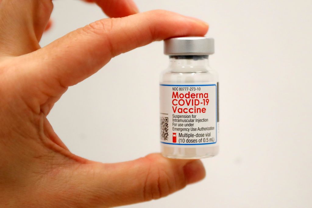 Attention McAllen ISD Families and Staff.  We currently have Moderna vaccinations at the McAllen Convention Center on a first-come, first-serve basis for anyone 18 years old and older.  The vaccination will be available until noon today, April 16.