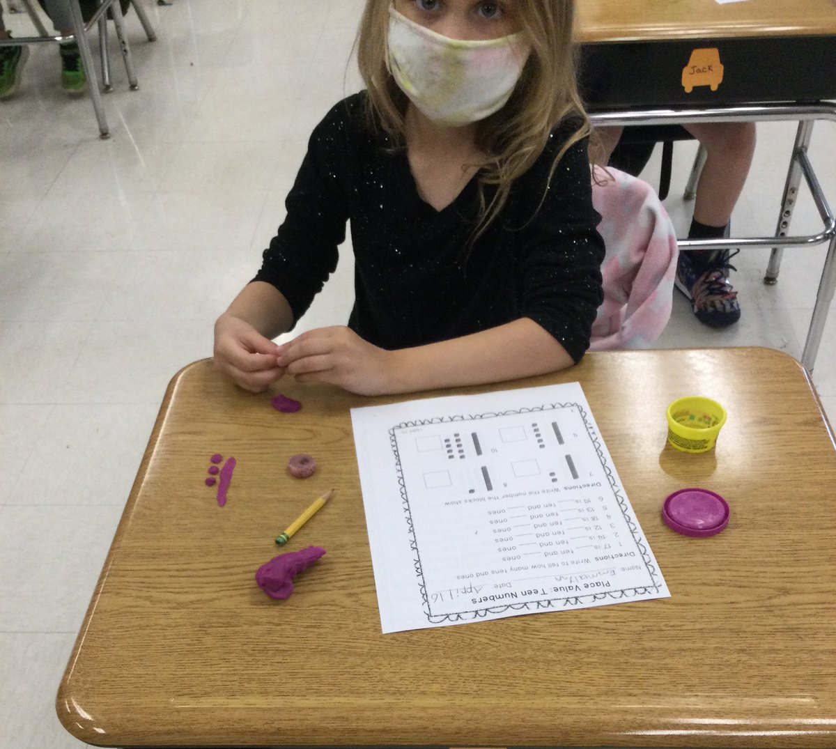 Fun Friday Math in First 😊<a href="/Mrs_DeFortuna/">Allison DeFortuna</a> <a href="/Willow_Dale_ES/">Willow Dale Elementary School</a> @Centennial_SD