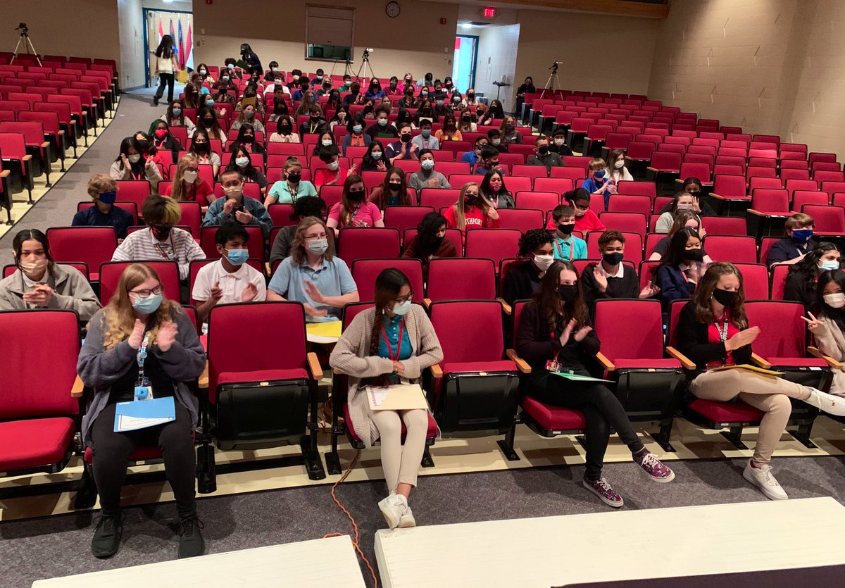 So proud to lead and serve the Class of 2025! They have persevered through their two years of middle school. 130 students were honored today as <a href="/SouthportMiddle/">Southport Middle</a> 8th grade award recipients! #LoveBeingACardinal Thanks to @SMSguidanceIndy @SMSMrsJordan for their efforts 👍