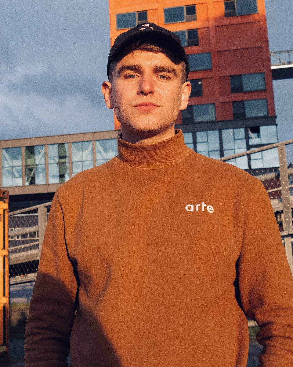 Make 'Em Move (@makeemmoveuk) on Twitter photo New music from <a href="/Elliot_Fitch/">Elliot Fitch</a> out now! It’s a feel good, summer weapon in time for the weekend! 🔥
Listen: mem.ffm.to/liftmeup New music from <a href="/Elliot_Fitch/">Elliot Fitch</a> out now! It’s a feel good, summer weapon in time for the weekend! 🔥
Listen: mem.ffm.to/liftmeup