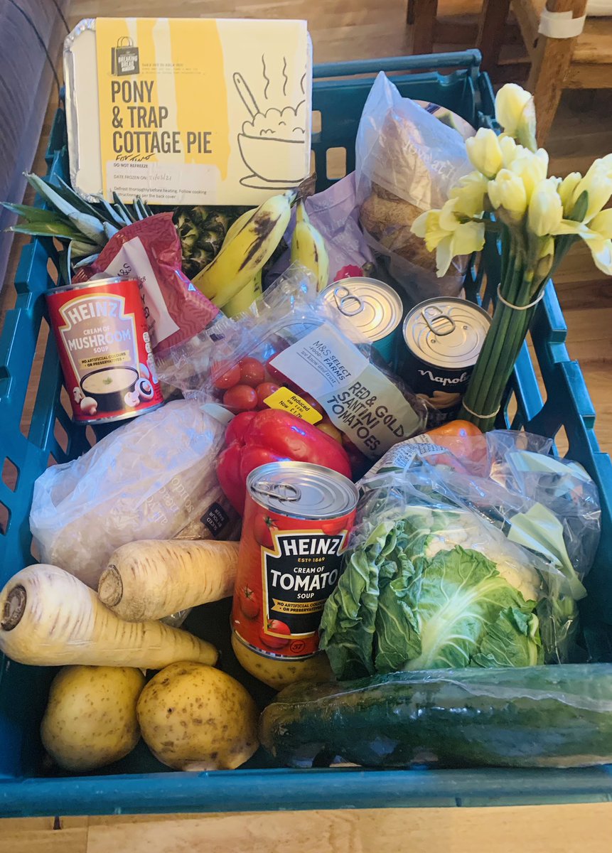 SuperSupBristol's tweet image. Thanks so much to @aldi @marksandspencer @LidlGB @Pakbutchers @Sweetmartltd @StWerbsCC @josh_eggleton  for helping us continue to feed those living in #food #poverty in need in #Bristol #BS5 during #Covid