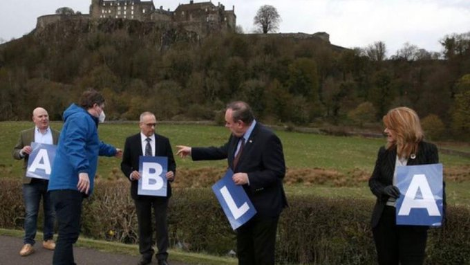 JohnRentoul's tweet photo. Tempting just to tweet this photo every day until 6 May https://t.co/R2r74Axffx