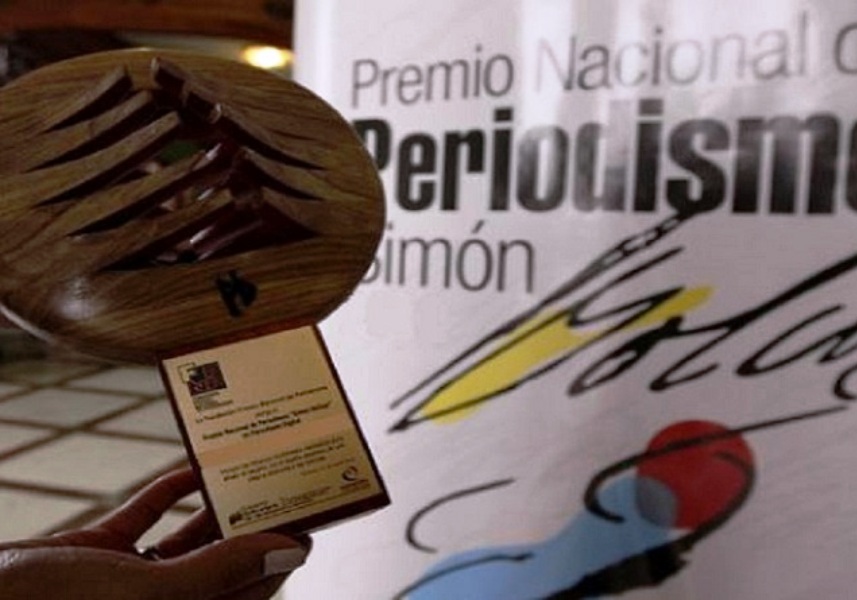 #NotiMippCI 📰🗞| Abierta convocatoria del Premio Nacional de Periodismo Simón Bolívar 2021. Lea más ⏩ bit.ly/32l15sS #BarrioAdentro18Años