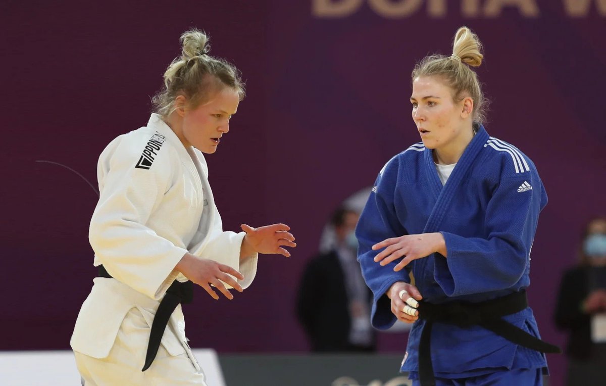 judobond's tweet photo. Zaterdag komen voor Judo TeamNL vier kanshebbers op een EK medaille in actie. In de Altice Arena betreden Juul Franssen, Sanne Vermeer, Kim Polling en Sanne van Dijke de tatami. Mis het niet!💪
https://t.co/o7NDTdznl6 https://t.co/1cN3irST3i