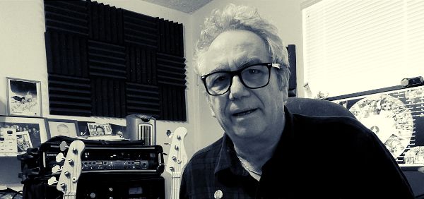 RareNoise's tweet photo. Three-Layer Cake presents Stove Top.

Mike Pride, Brandon Seabrook, Mike Watt join in music sorcery. 

#threelayercake #stovetop #mikepride #brandonseabrook #mikewatt #wattfrompedro #newrelease #vinylrelease #preorder #preordernow #newvinyl #preordervinyl

https://t.co/s9BLNoSA62 https://t.co/fho7YkOnt1
