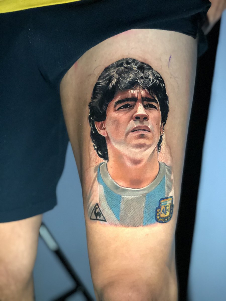 El más grande de todos los tiempos . Amo homenajear a mi ídolo Máximo Diego Armando Maradona 🇦🇷❤️⚽️