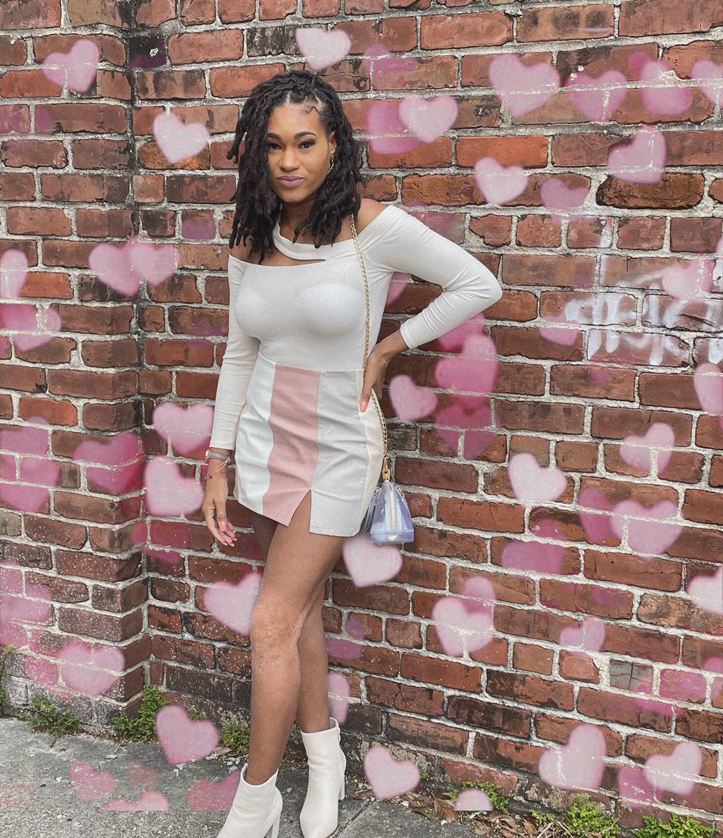 TeeJayFoy's tweet photo. My wife 💗                Our daughter 💗 https://t.co/5iBEjJ27Y1