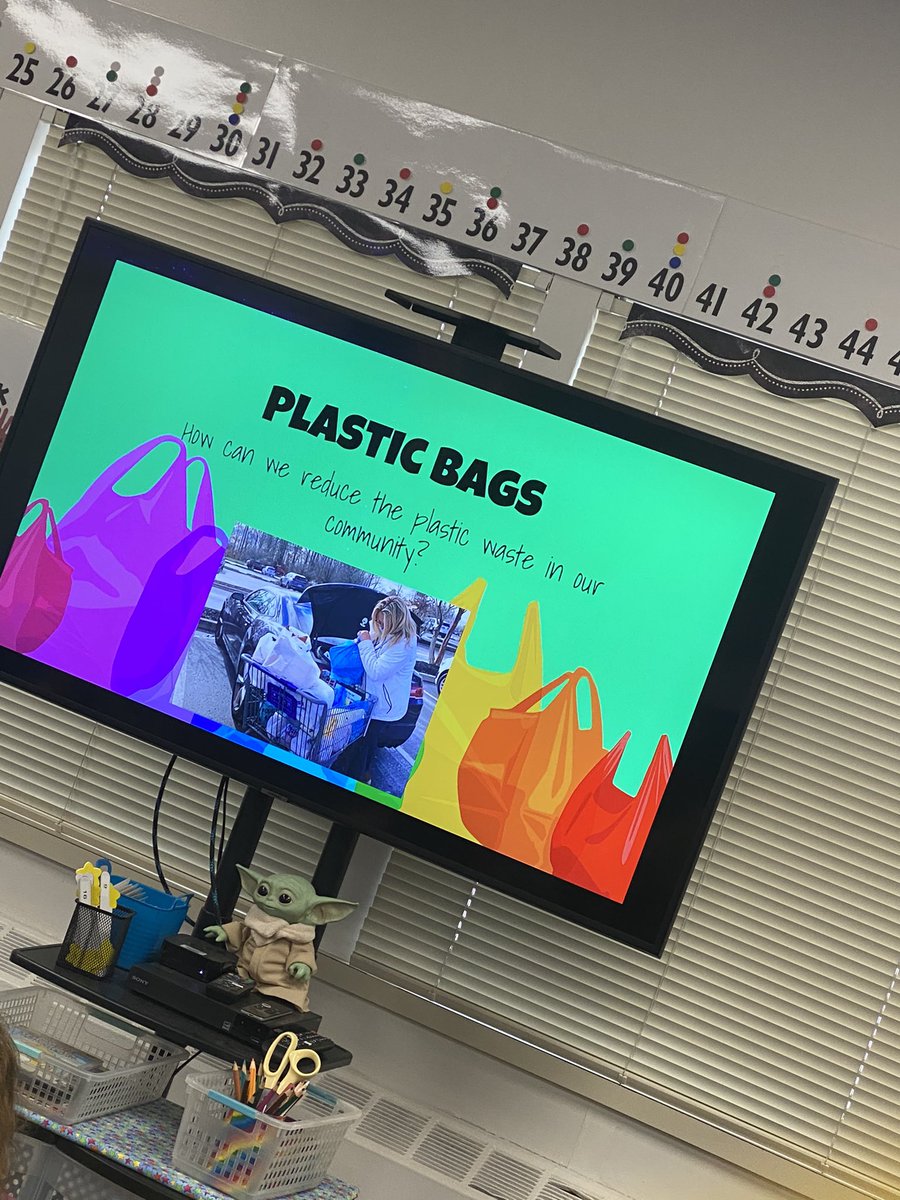JessicaLoghry's tweet photo. Happy 🌍 Day (early)! @PeterSarpyElem is celebrating by having our STEM Earth Day today! 4Cs demonstrated by all Ss &amp; Ts! #bpsne #TeamBPS #BPSProjectSTEM @BellevueSchools @DiscoveryEd https://t.co/EZt0SWLQyY