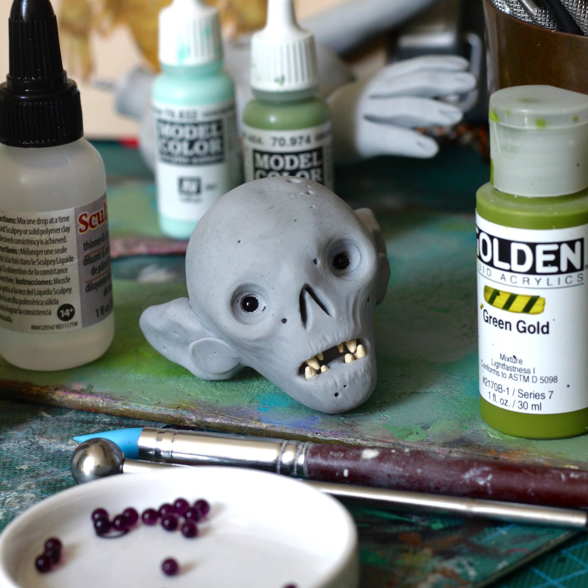 fawnlorn's tweet photo. Working on the head sculpt my Japanese Monkey-fish. 🐚  #fawnlorn #matthayton #monkeyfish #folklore #arttoy #sculpture https://t.co/LlBcnXxP8z