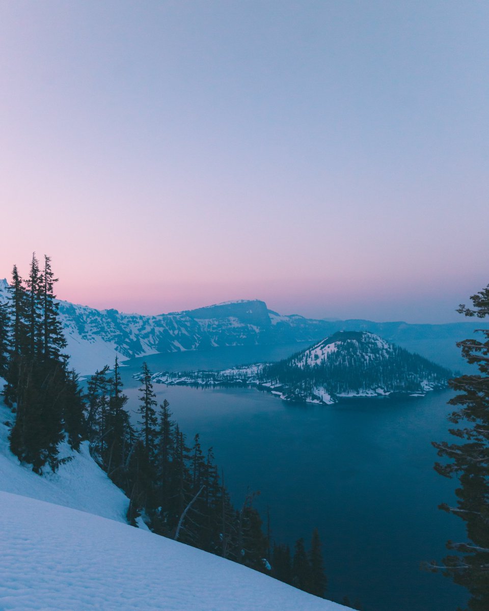 emilyshoots's tweet image. i can’t believe oregon is a real place