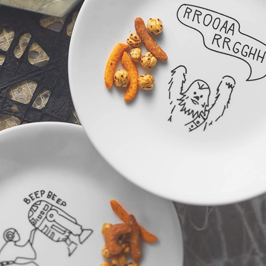 Aiko Sumita スターウォーズイラストのお皿かわいい 食器には手を出すまいと思う自分とのせめぎ合い T Co Exhanqe2hz これいいなメモ
