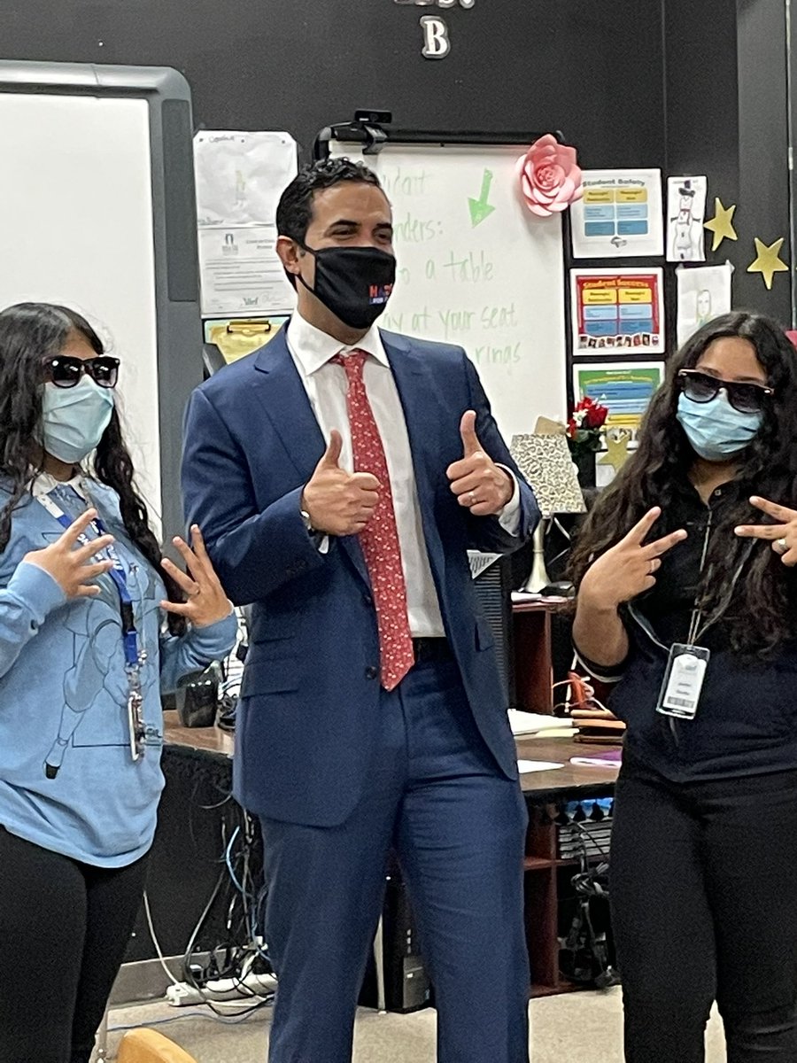 Alief MS AVID tweet media