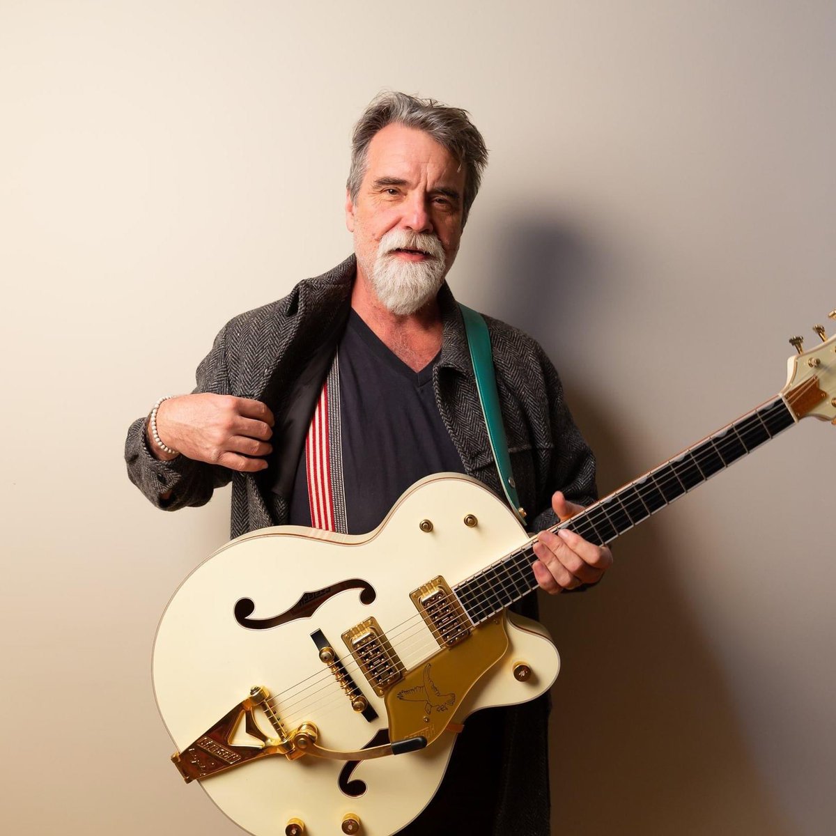 HopMonk Tavern Novato (@hopmonknovato) on Twitter photo Just announced and on sale now: KC Turner Presents: Darrell Scott - 9/18/21 - HopMonk Novato
🎟 KCTURNERPRESENTS.com
<a href="/darrellscott/">Darrell Scott</a> Just announced and on sale now: KC Turner Presents: Darrell Scott - 9/18/21 - HopMonk Novato
🎟 KCTURNERPRESENTS.com
<a href="/darrellscott/">Darrell Scott</a>