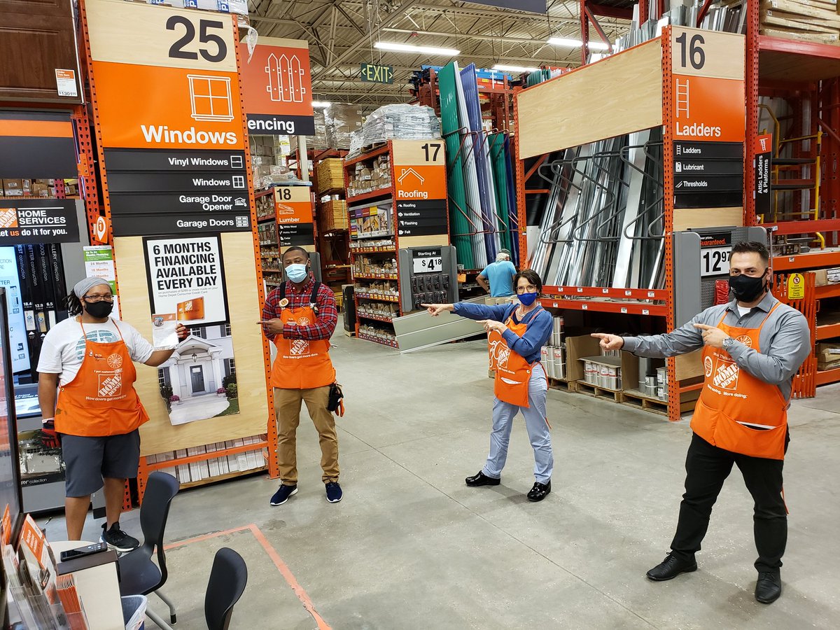 Store #0501 Beaumont rocking specialty! Millwork specialist Wayne Branch getting recognition from Mr. Sarkis for always taking care of our  customers &amp; presenting our values. So proud of you Wayne! Rock Star! 🌟 
<a href="/derekpnorton/">Derek Norton</a> <a href="/DebraThibodeau7/">Debra Thibodeaux</a> <a href="/KadeKasner/">Kade</a> <a href="/sutton3409/">Justin sutton</a>  <a href="/ArelonT/">Arelon Trahan</a>