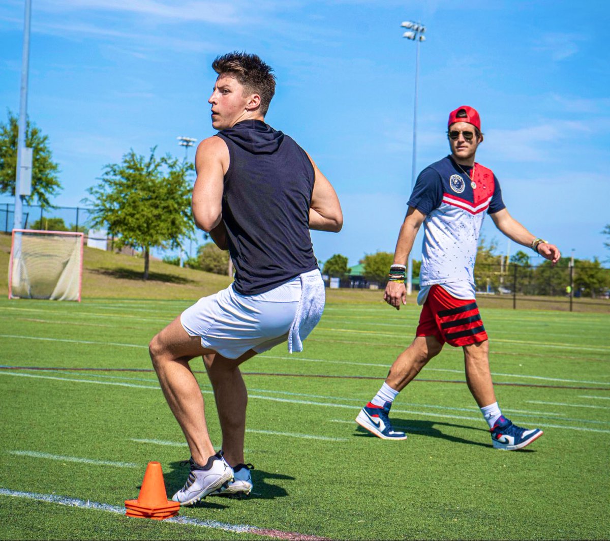 There is no competition when you’re at the 🔝 #BTruQBTraining 🔘