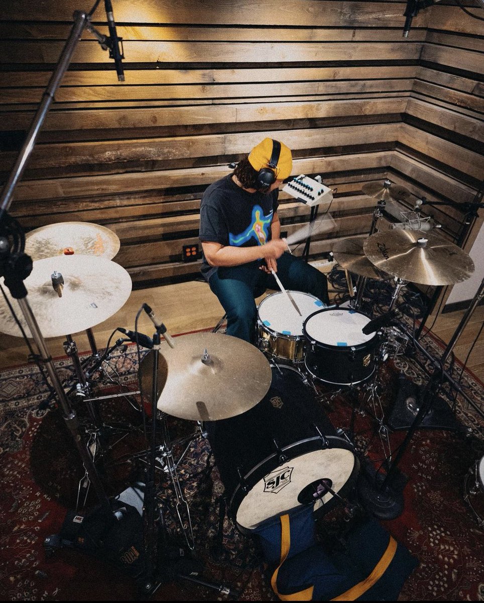 Not Ash ✖️ (@thcashton5sos) on Twitter photo 