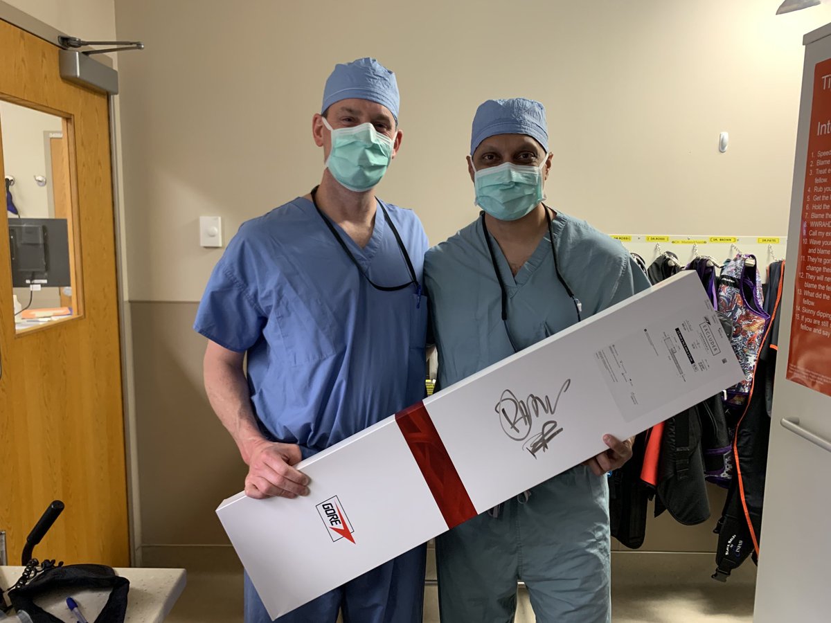 MCWVascSurg's tweet photo. First comformable Excluder in SE Wisconsin!  Thanks to Gore for great support as always.  With ⁦@MCW_VIR⁩⁩ @MCWSurgery⁩ ⁦@MCWVascSurg⁩ - a great partnership continues https://t.co/ko9LpBRvgZ