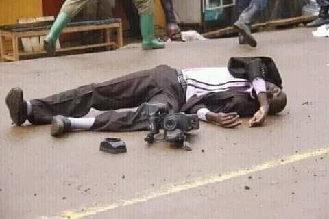 Longpes's tweet photo. Now that UPDF is playing ball with the media, I hope the one-sided harassment can stop!
#UPDFVSMEDIA
@Sambannz @KKariisa @AndrewMwenda https://t.co/yaZK4JyEQI