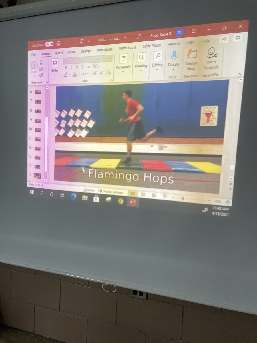 kellprice14's tweet photo. Killing it here @EsOakleigh in the primary grades. Learned about balance, supports, & mindfulness. Lots of dynamic balance practice as we went on a safari & practiced animal walks, and of course ended with yoga. #safariattire #ispy @cindymetheny1 @cbrinkleybcps @BCPSPhysEd https://t.co/63MuqW4obC