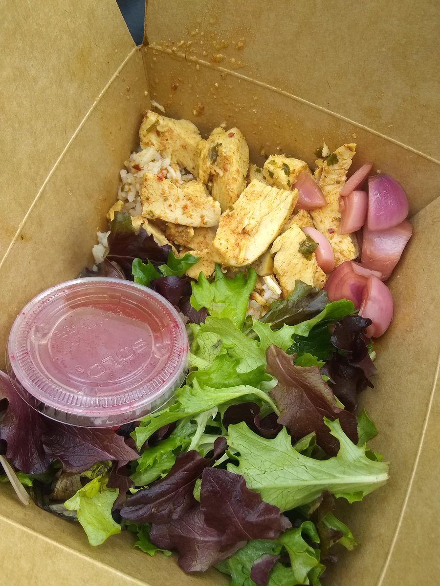 Harissa coconut chicken with sauteed vegetables served over rice with pickled vegetables for a suggested $5 at @rethinkfood cafe in Clinton Hill. With enough pickled dressing for salad tomorrow @MyrtleAveBklyn  #endfoodinsecurity #sustainability #supportlocal #myrtleeats