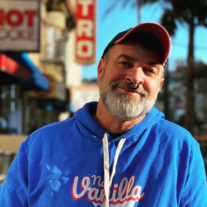 2 pic. Hello castro! Wonderful afternoon with Daddy ?? @KristoferWeston #gayborhood back in my old hood