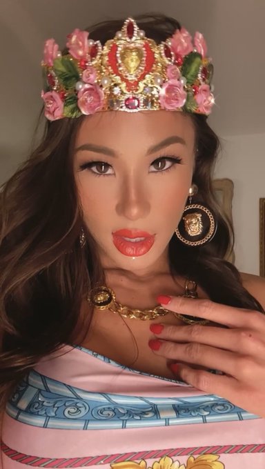 TW Pornstars - Lotus Bombb. The most retweeted pictures and videos for all time. Page 2