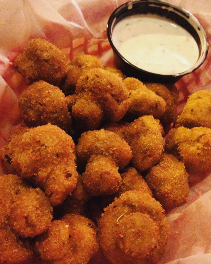 It’s National Mushroom Day 🍄 
We have plenty of mushroom options on our menu here at Nick’s Pizza and Pub! Mushrooms on pizza, as a munchie, or even on a burger!