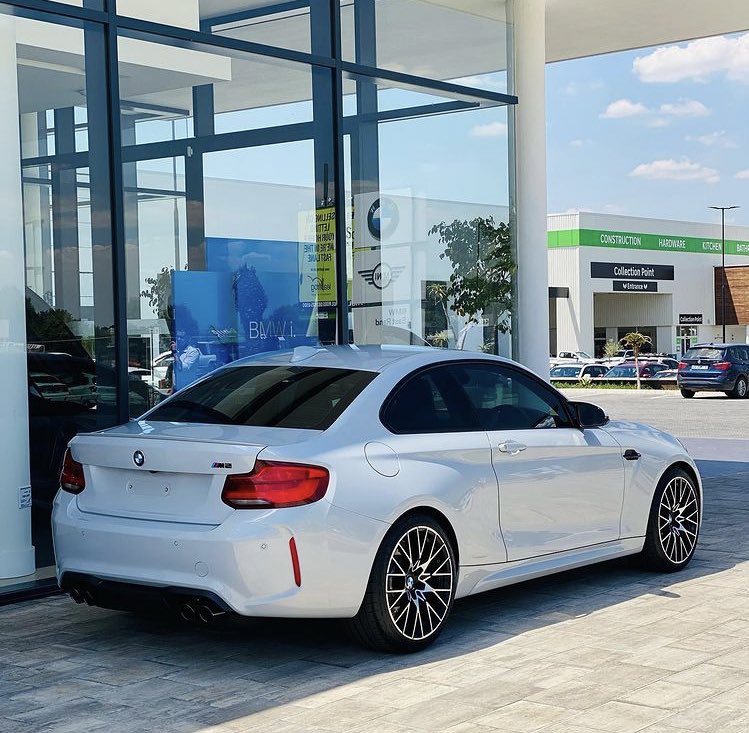 One amazing looking car😍😍
BMW M2 
📸ig/mr_bmwsa_