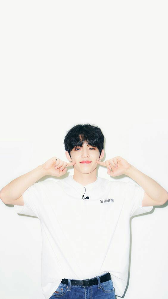 mfvckingpotato's tweet photo. Why is everybody look so effin' good in their photos, while me lookin' like a mf potatoeee

#CaratSelcaDay #CSD #SCOUPS https://t.co/hAvMvB9pln